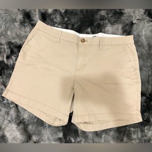 OLD NAVY TAN CREAM SIZE 10 SHORTS WITH POCKETS